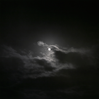 Andrea Calabresi - Moon
